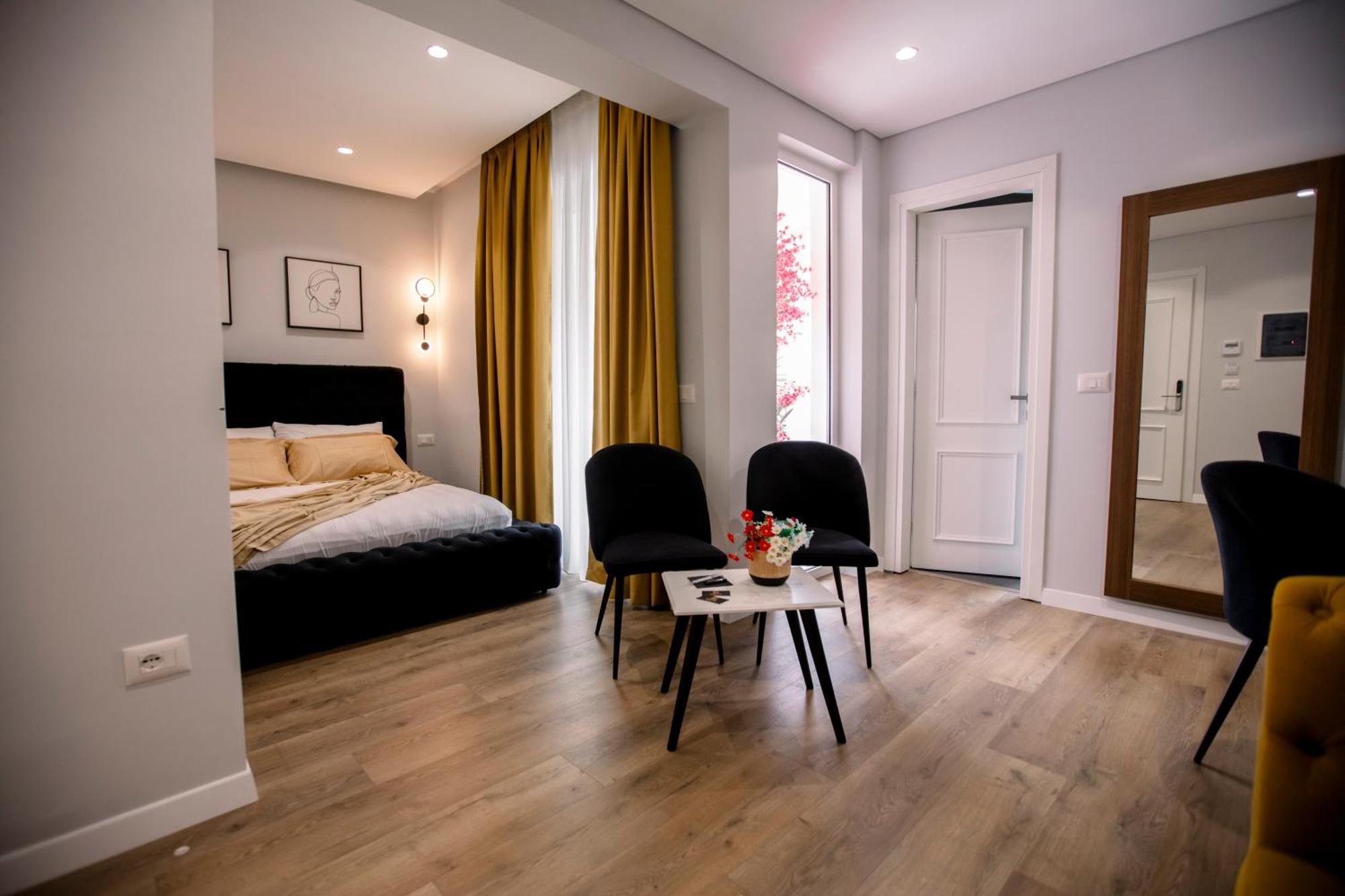 Hotel Olsi Sarandë 外观 照片