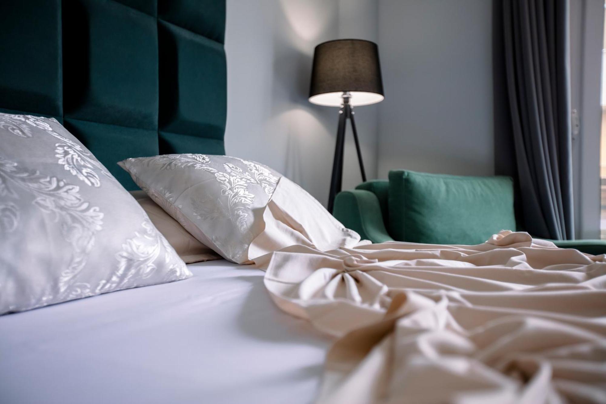 Hotel Olsi Sarandë 外观 照片