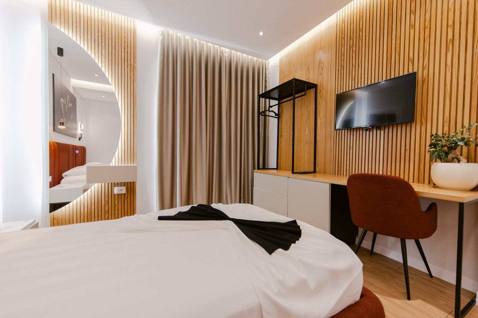 Hotel Olsi Sarandë 外观 照片